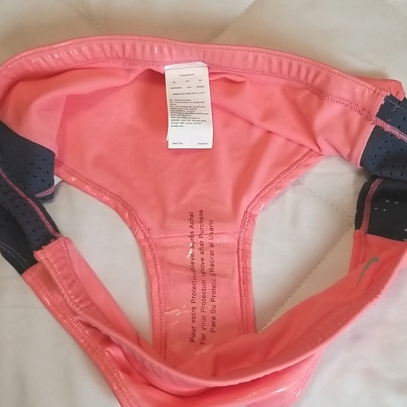 New Nike Perforated Stripe Bikini Bottom - Picture 6 of 10